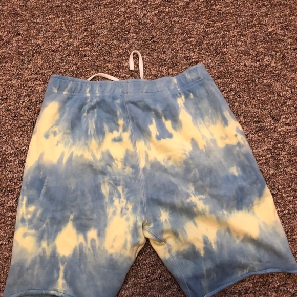 October’s very own tie dye sweet shorts - Picture 4 of 4